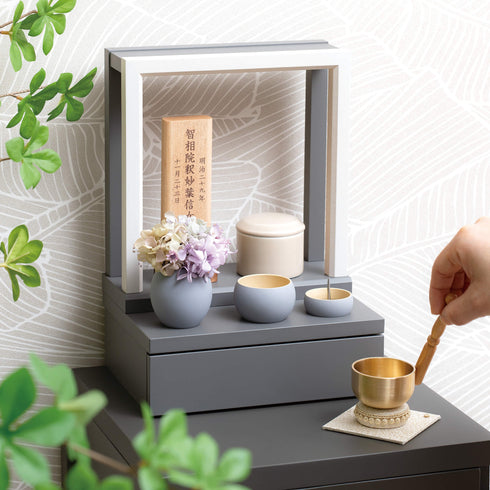 ミニ仏壇】HIKARI ひかり M003 – 祈り百貨店