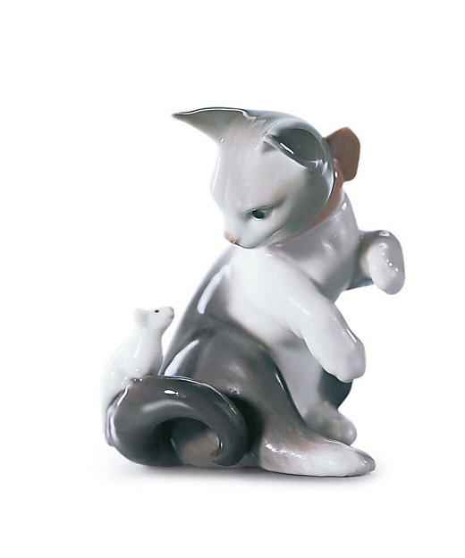 驚いた仔猫ちゃん | LLADRO/リヤドロ | 三越伊勢丹オンラインストア