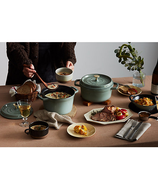 ZWILLINGおまとめ】スキレット 16cm ユーカリ | STAUB