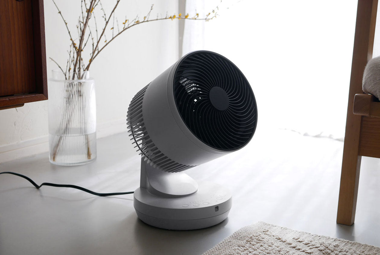 THREEUP＞衣類乾燥機能付 3Dサーキュレーター ヒート＆クール – カチモ