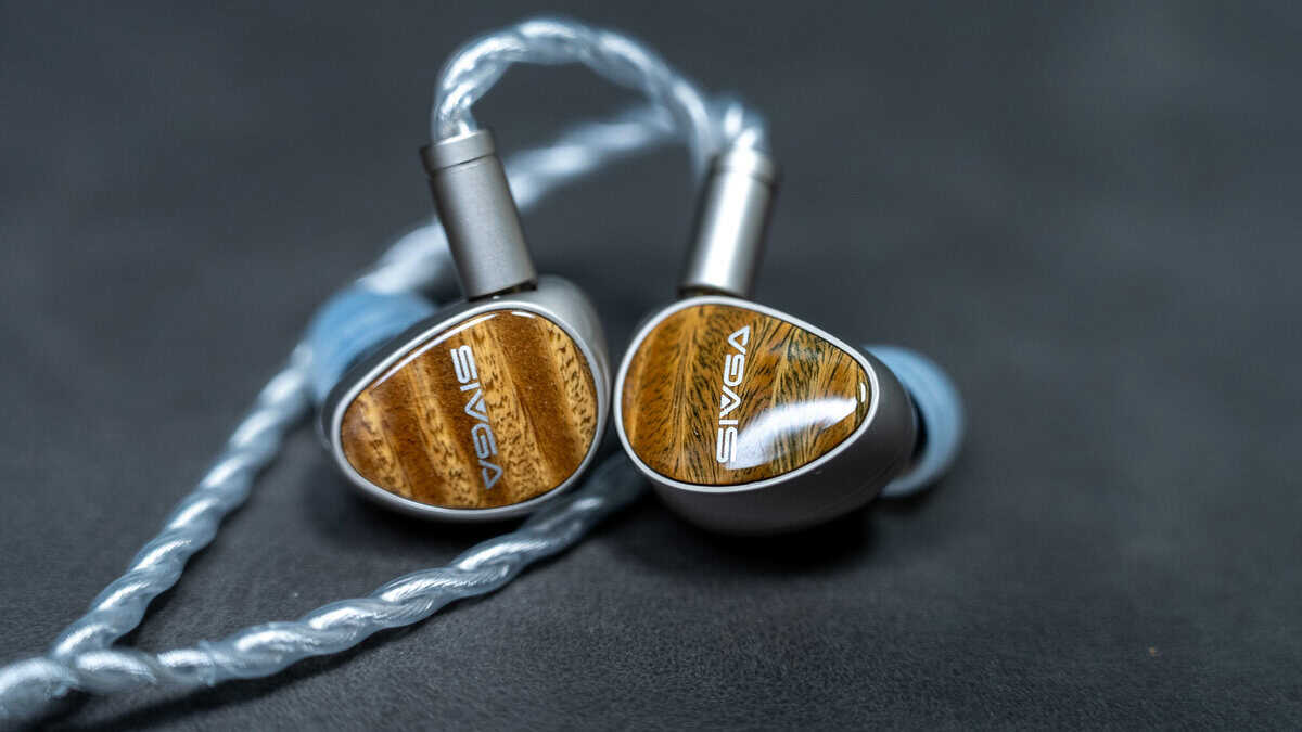 世界初ドライバーを搭載!? 1万円台で買える有線イヤホン SIVGA「Que