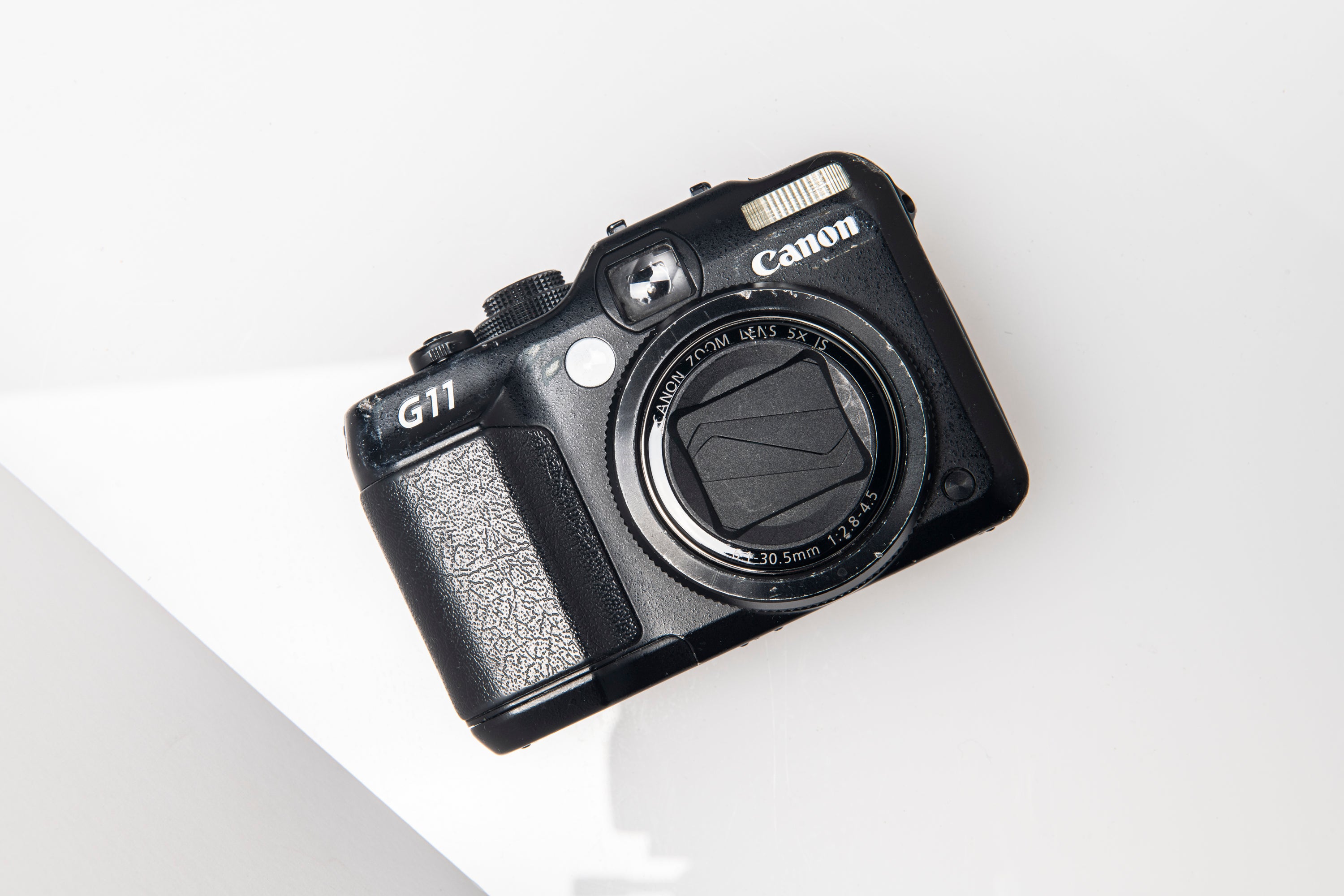 Canon PowerShot G11 PC1428 デジカメ 1954 Canon Powershot G11 Review