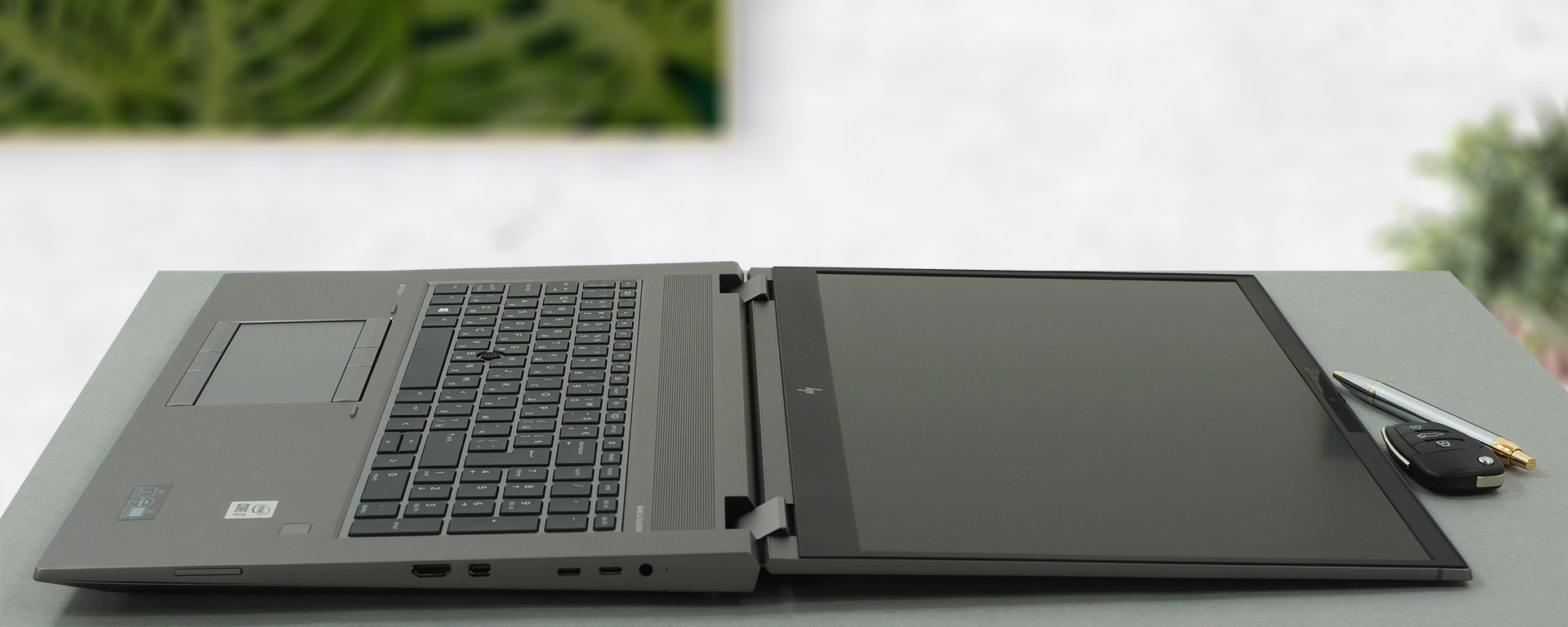 HP ZBook Fury 17 G7レビュー - 大きくて、パワフルで、冷酷