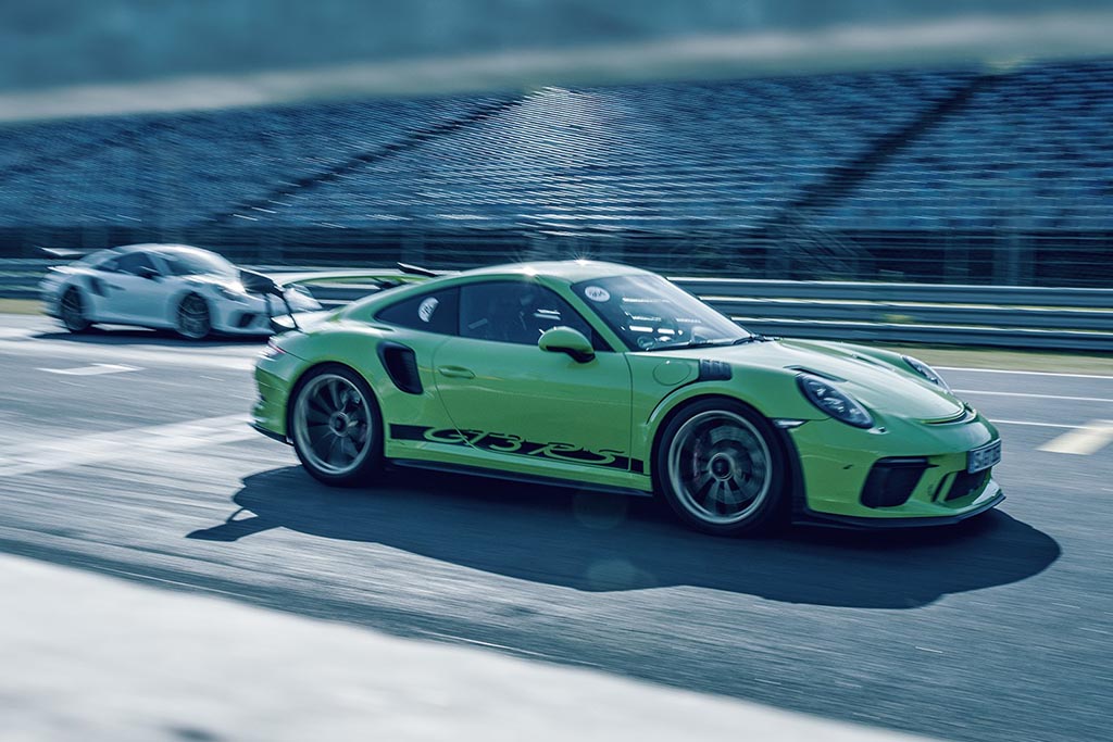 超スピード感のポルシェ作品1点もの☆ 富士スピードウェイ 超スピード