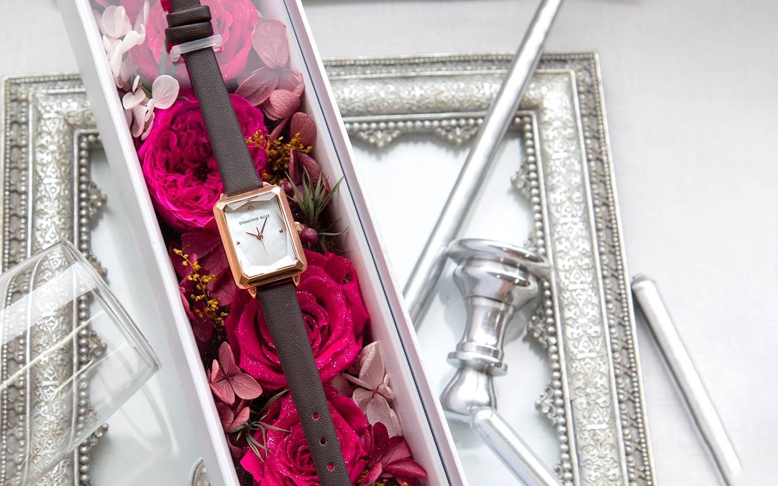 WATCH（ウォッチ）プリザーブドフラワー 時計 商品一覧｜プリザーブド