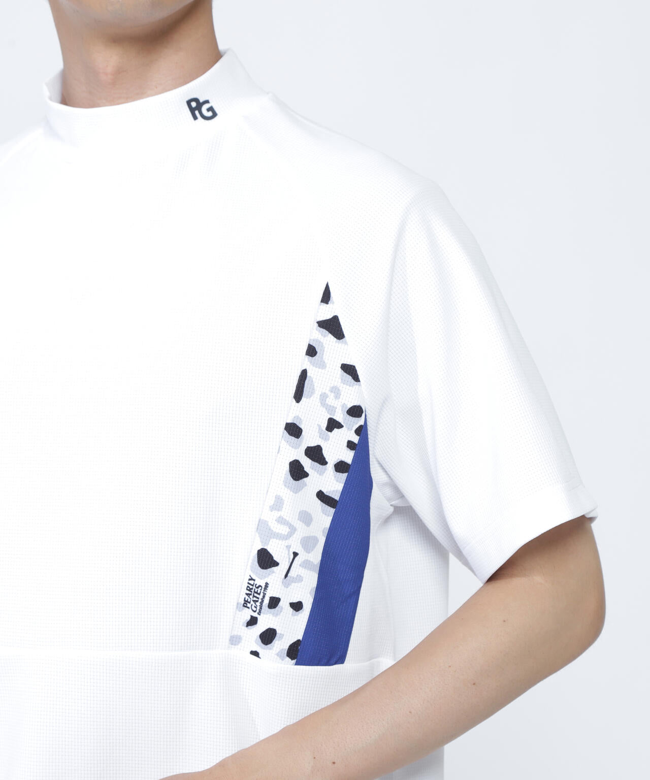 アクアツイストドットメッシュ半袖モックネックカットソー | PEARLY