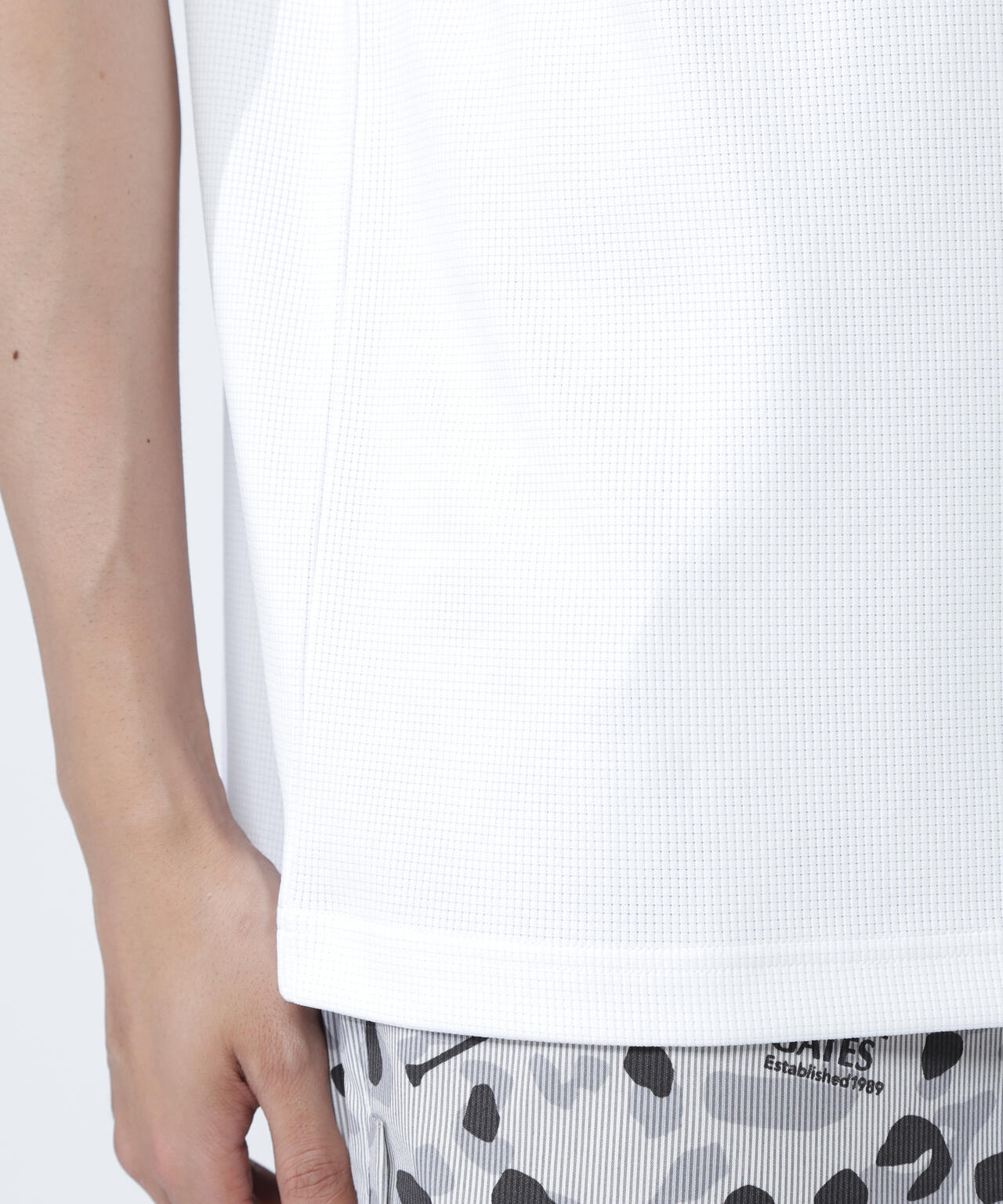 アクアツイストドットメッシュ半袖モックネックカットソー | PEARLY