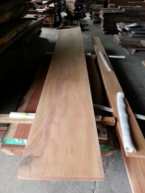 欅（ケヤキ） L字カウンターと付け台 | 一枚板 お取り引き実績 | 一枚