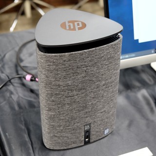 日本HP、三角柱デザインの小型デスクトップPC「HP Pavilion Wave 600