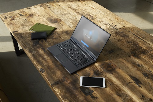 13.3型2in1で世界最軽量のLAVIE Hybrid ZERO、第8世代Intel Coreを搭載