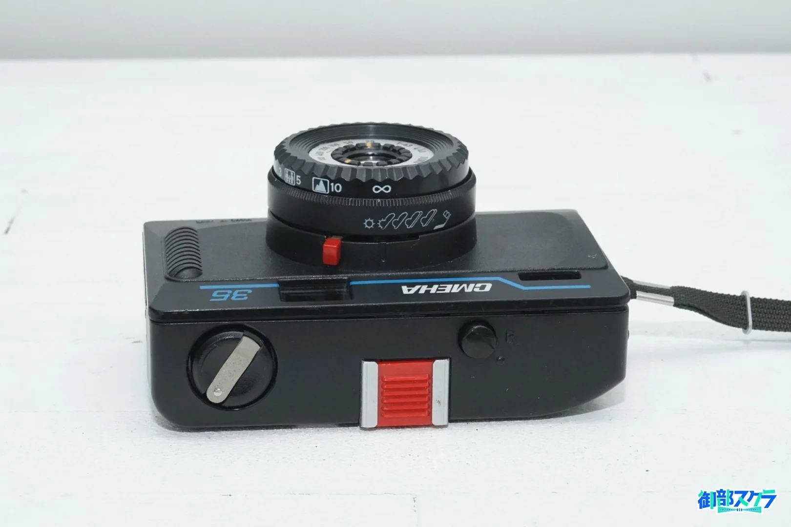 Смена-35 スメナ35 トイカメラブームの一翼を担った旧ソ連製カメラ