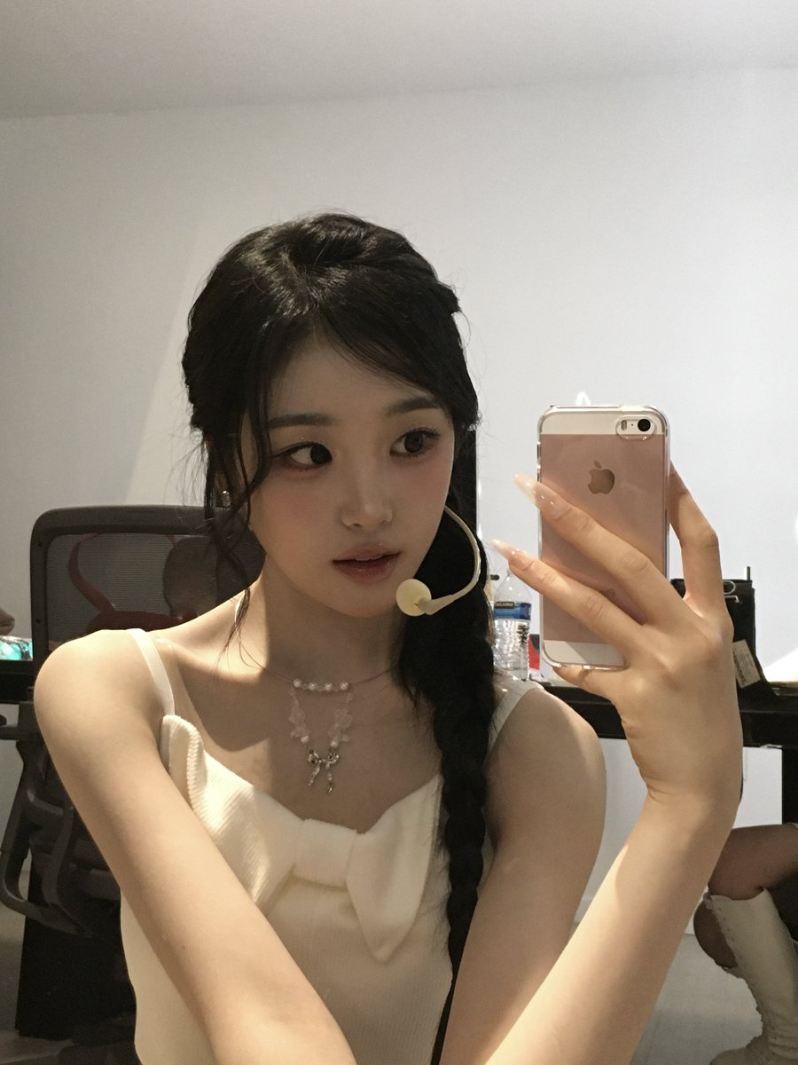 🤳🌷 #tripleS #트리플에스 #トリプルS #トリプルエス #トエス #JiYeon