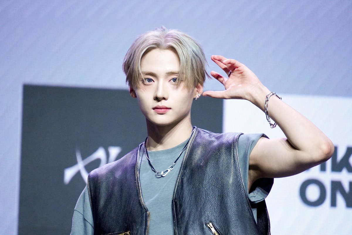 現地レポート】 ALPHA DRIVE ONE・サンウォン、デビュー迎えて笑顔