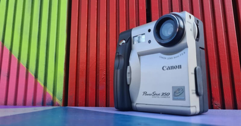 28-Year-Old Canon PowerShot 350 Reflects Digital Photography's