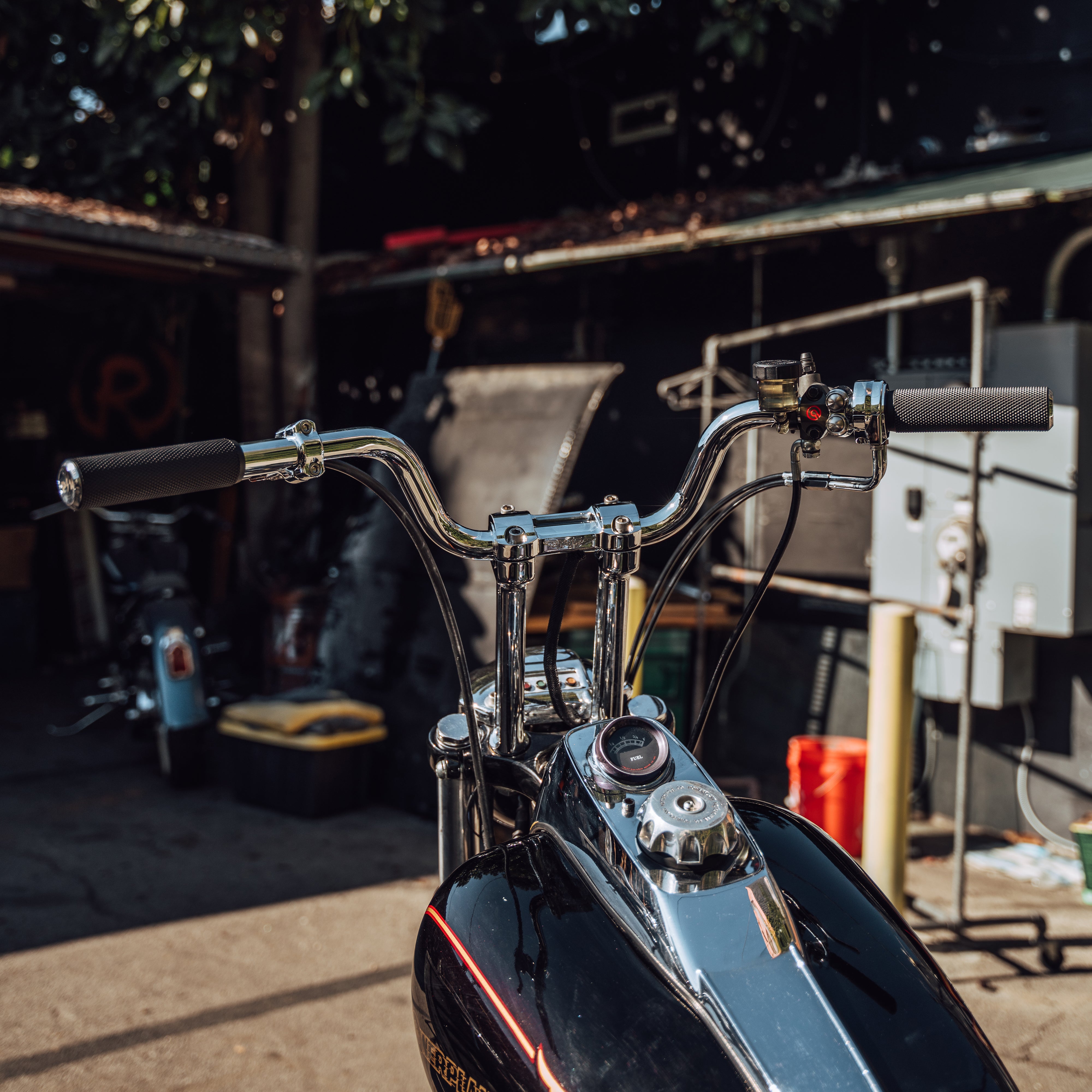 P16 U-BEND CUSTOM HANDLEBAR – P16 Garage