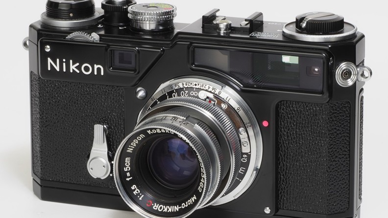 赤城耕一：第4回 1999年に復刻発売された「ニコンS3」：Photo