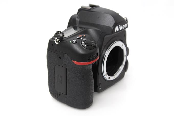 D780 ボディ シャッター回数 約9000回以下 M910-2O3 | ニコン