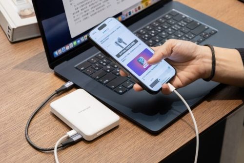 外でも高速＆快適！Qi2対応の「Innergie 10200mAh Qi2 モバイル