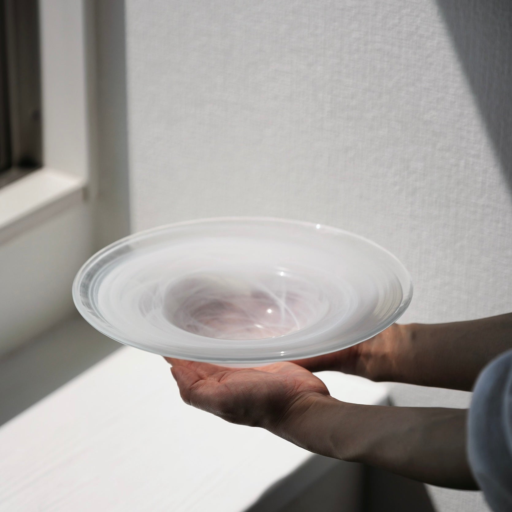 ティンテンシュトロームリムボウル［ガラス］