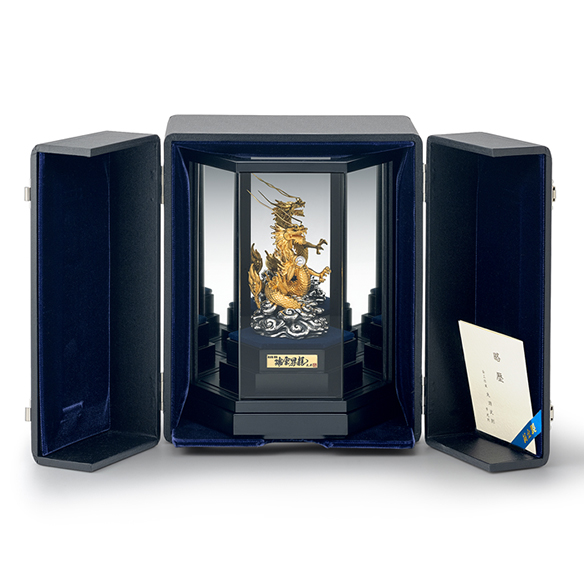 純金置物 「瑞雲昇龍」 (純プラチナ宝珠付)＜大淵光則原型作＞ | 高