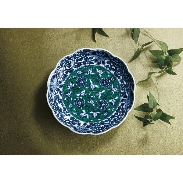 有田焼 亮秀窯 緑彩牡丹 24cm鉢 | シャディギフトモール