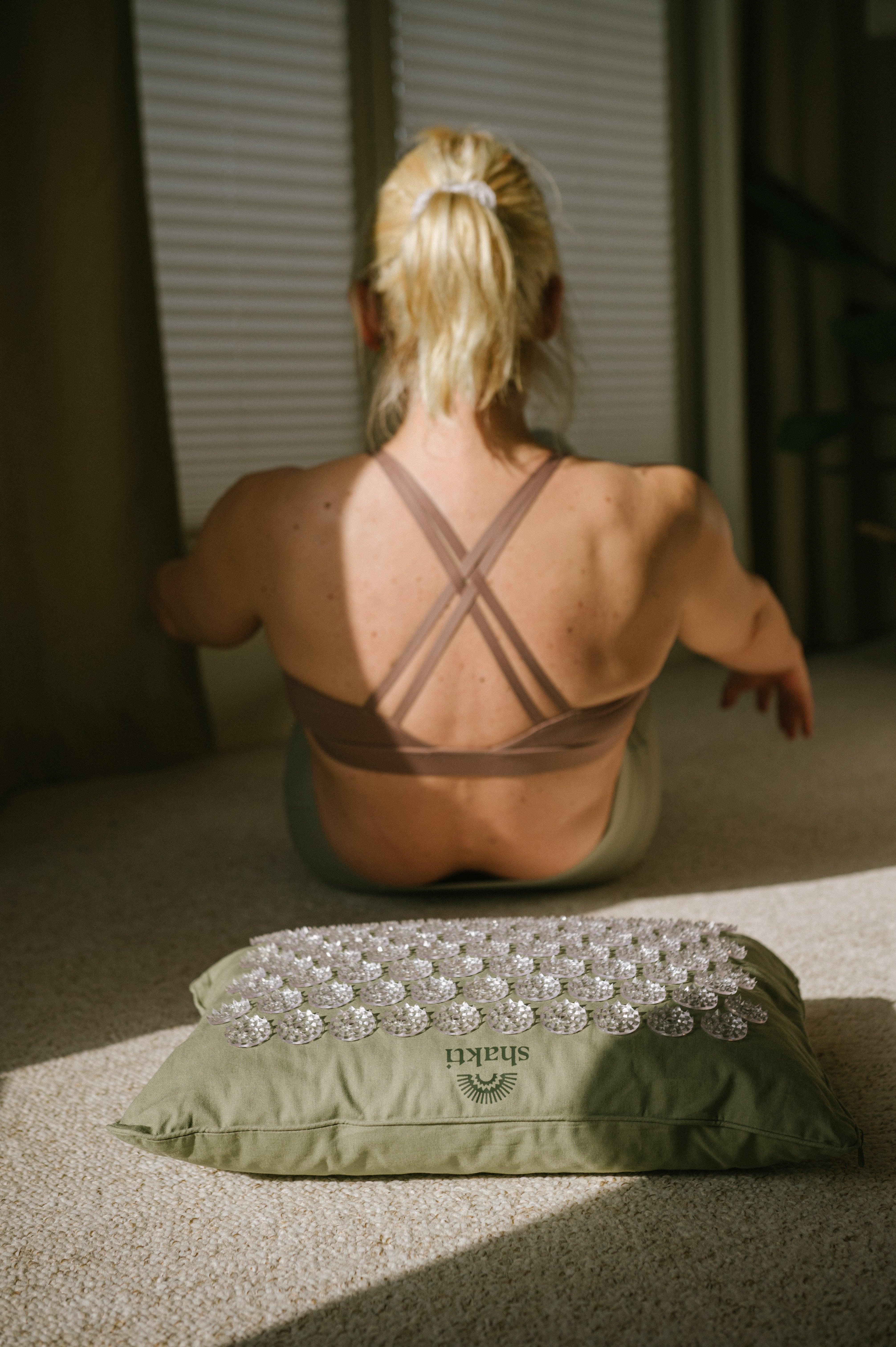 シャクティマット - 鍼と指圧の利点を融合したマット – Shakti Japan