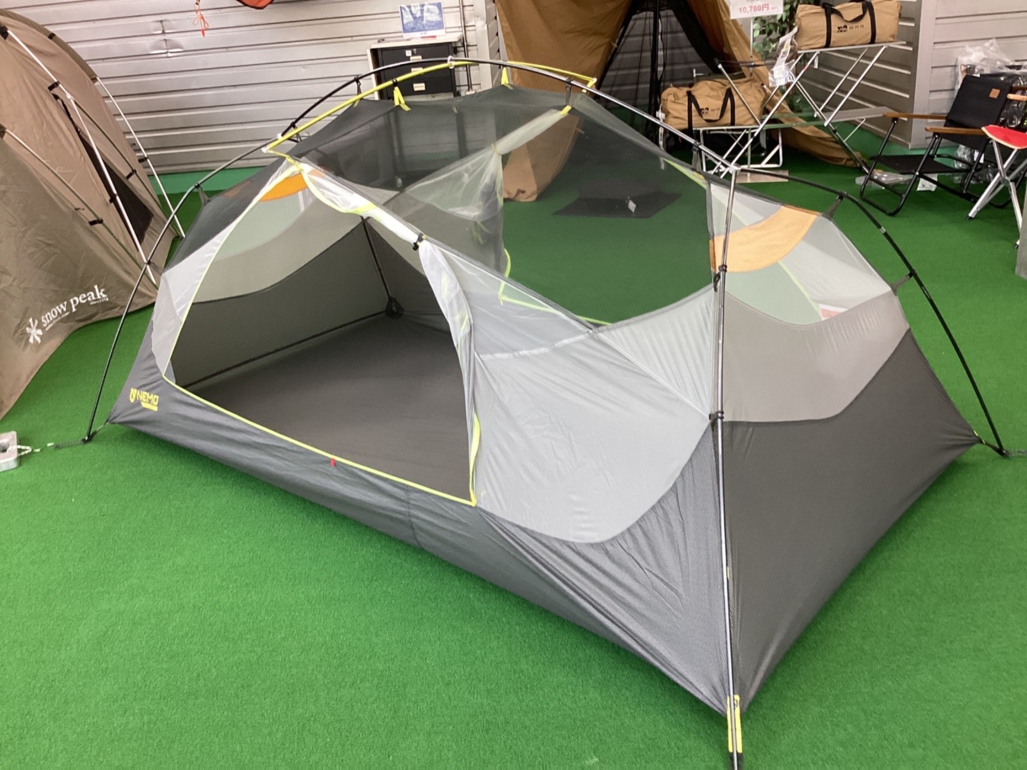 最適な軽さと快適性を兼ね備えたニーモのDAGGER OSMO 2Pをご紹介