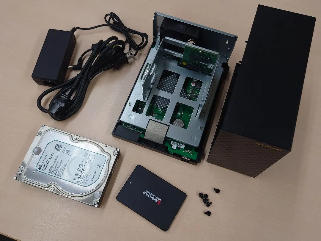 2026年最新】asustor NASの人気アイテム - メルカリ