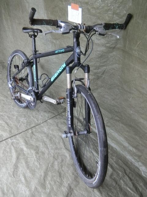 168：Bianchi Attivo ビアンキ ジャンク 引取限定：埼玉県所沢市