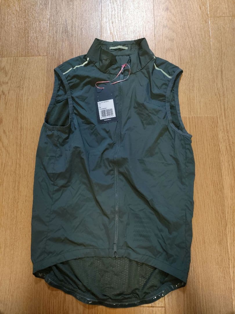 ラファ　プロチームライトウェイトジレ RAPHA メンズ プロチーム ライトウェイト ジレ | 走輪LABO BASE店