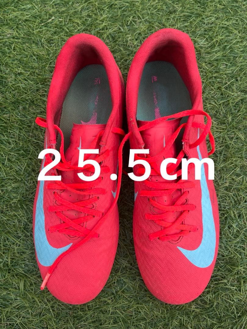 Nike サッカーシューズ レッド スパイク 25.5cm - メルカリ