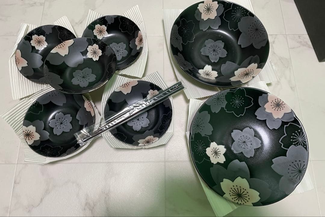 桜の花柄 食器セット 大皿2枚 小皿5枚 花銀彩 - メルカリ