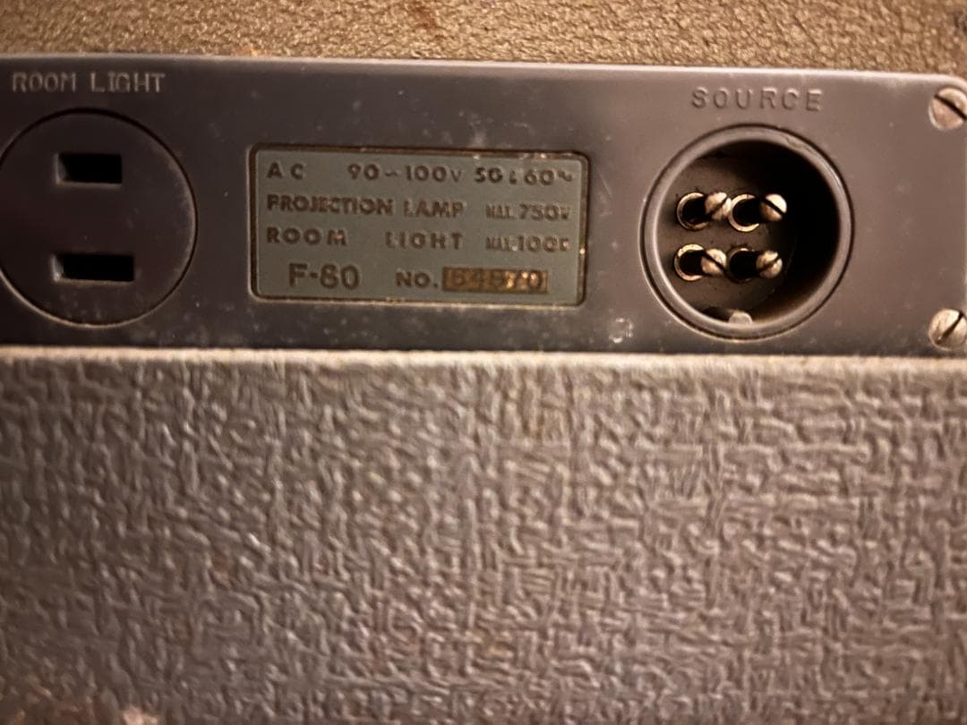 値下げしました】エルモ ELMO F-80 8mmフィルム映写機 - メルカリ