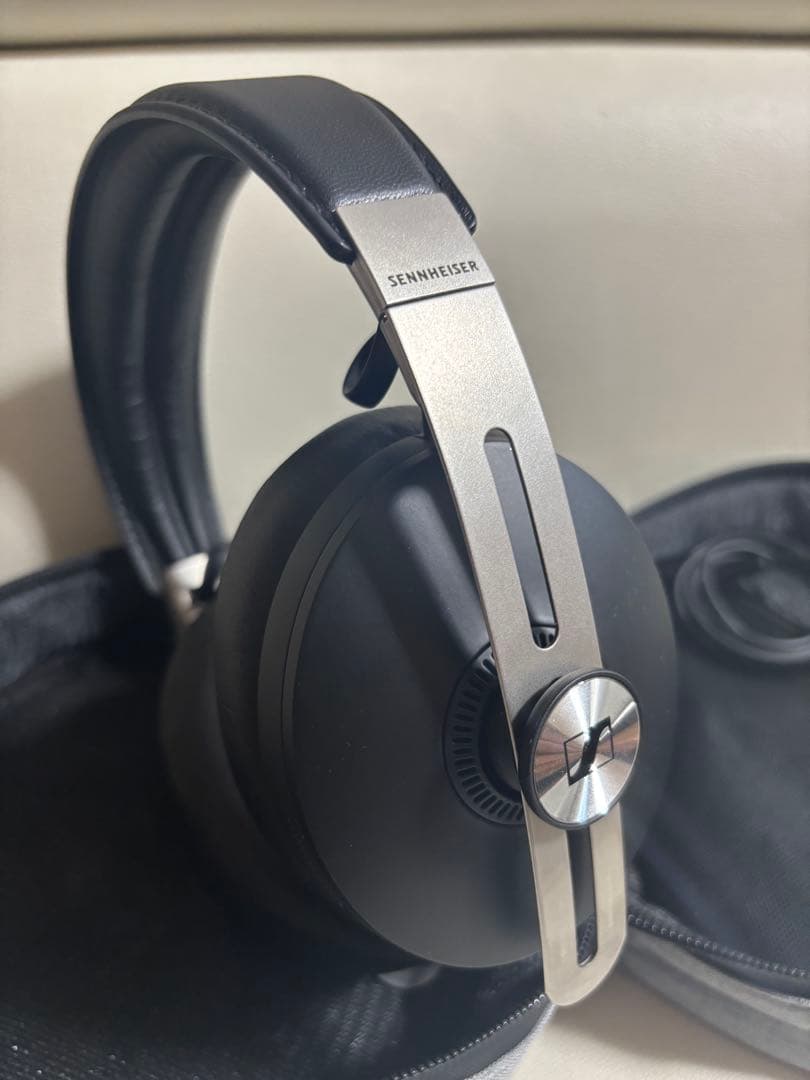 k*i様 Sennheiser Momentum Wireless3 ゼンハイザーのノイキャンヘッドホン「MOMENTUM Wireless」の第3世代