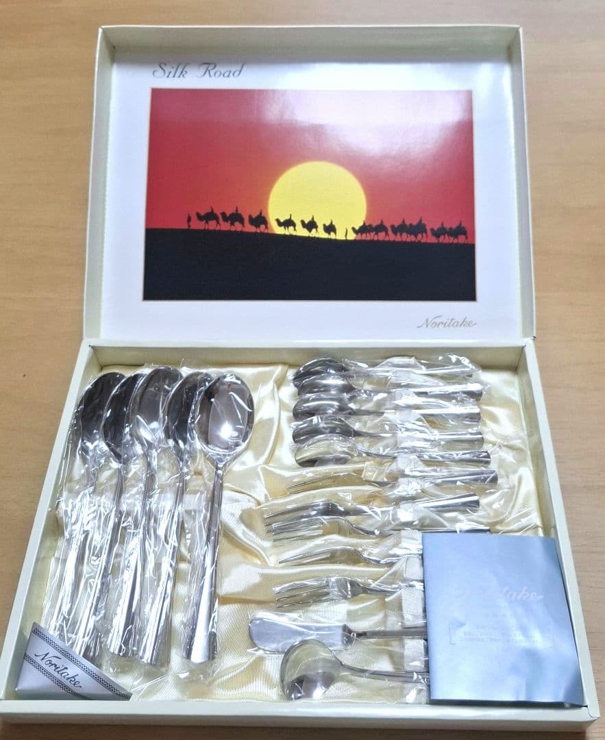 Noritake ノリタケ シルクロード カトラリーセット 17本 - メルカリ