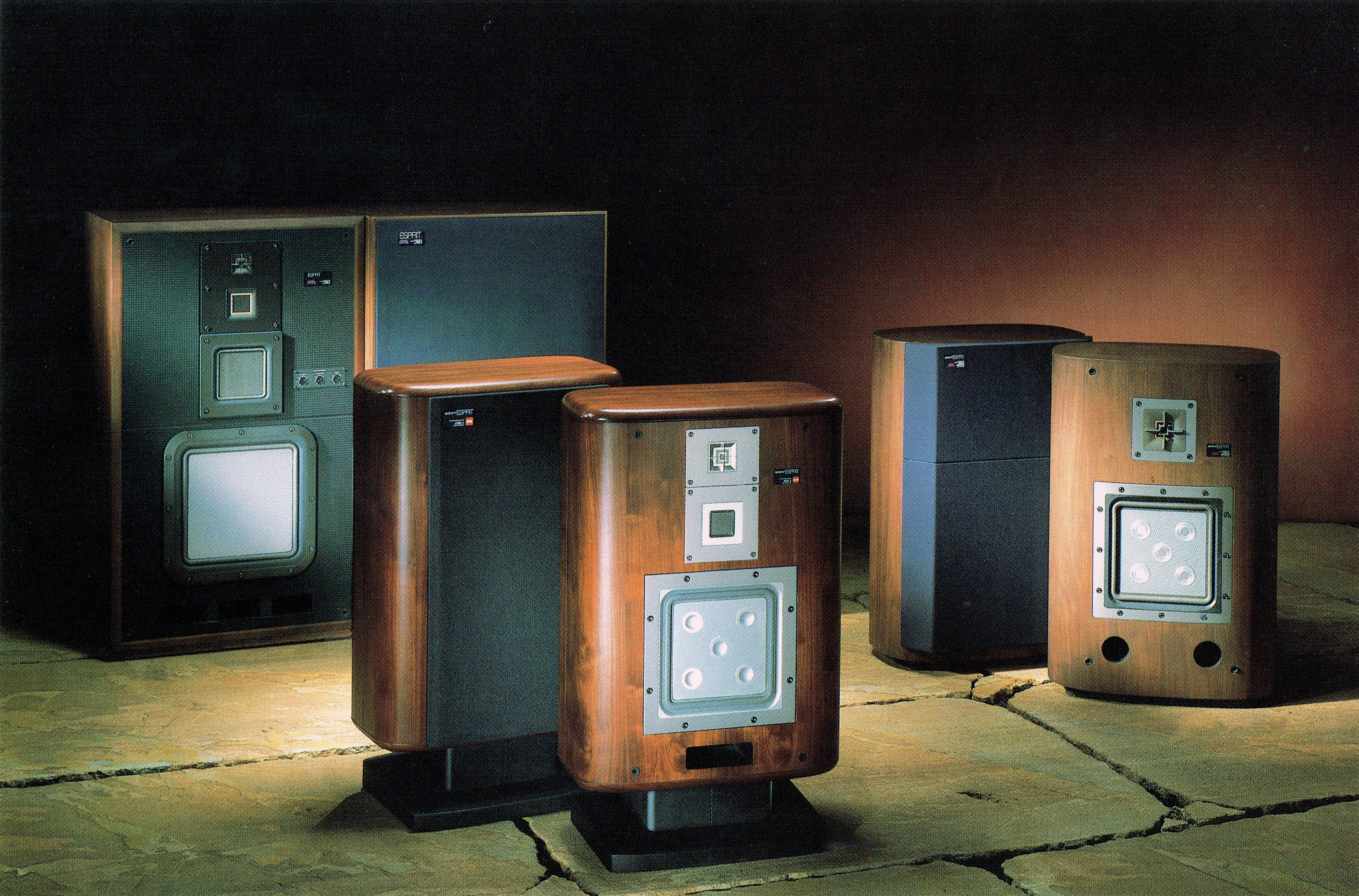 スピーカーの理想形のひとつ、ソニーAPMの挑戦 – ステレオ時代